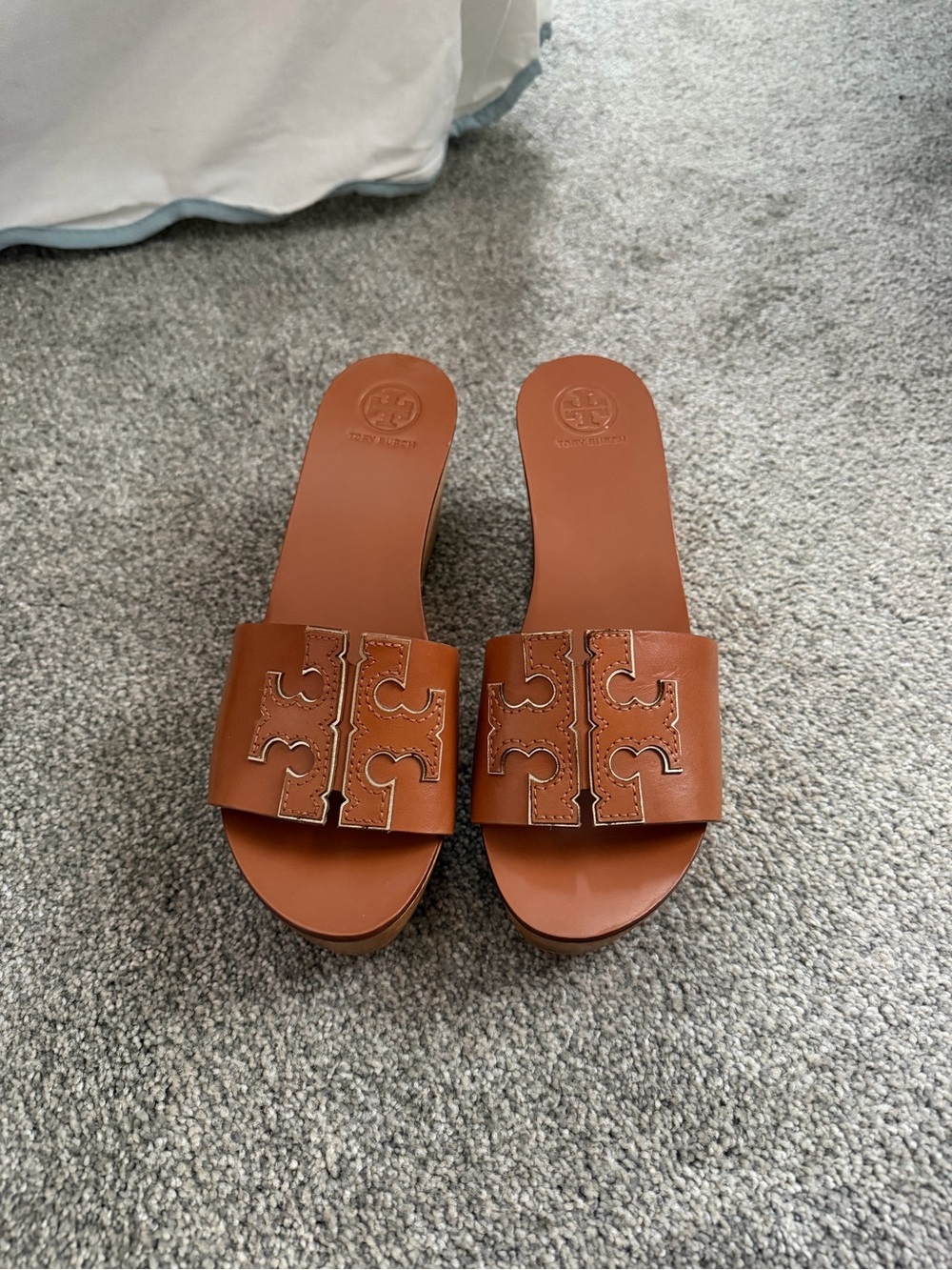 Tory Burch Tan Leather Logo Wooden Slide Mules